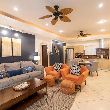 Bocaraca 2 - Luxury 2 Bedroom Condo